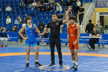 Спортсмены разыграли награды на коврах «Олимпийского»